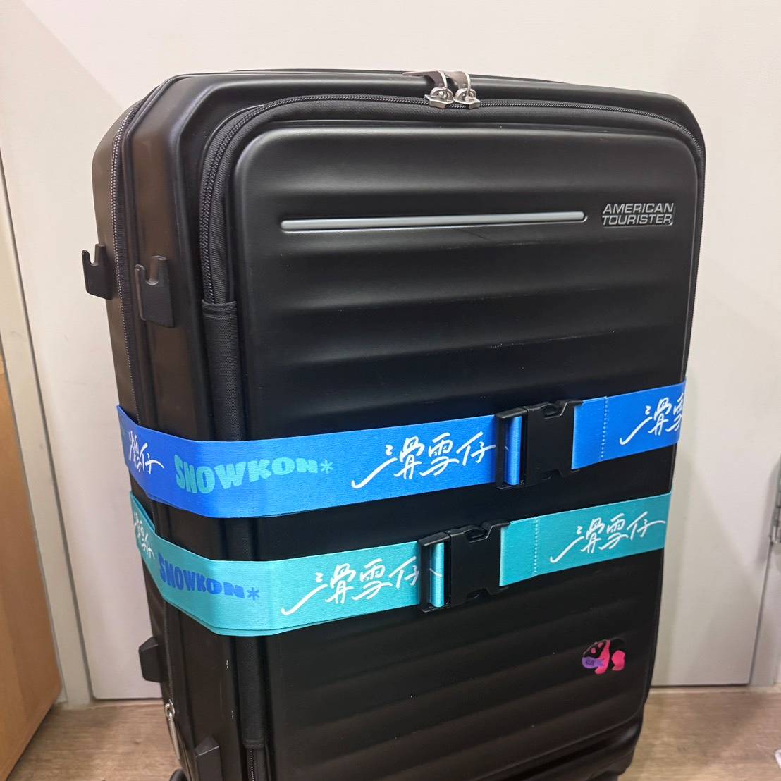 2627_SNOWKON SNOWBOARDER LUGGAGE STRAPS